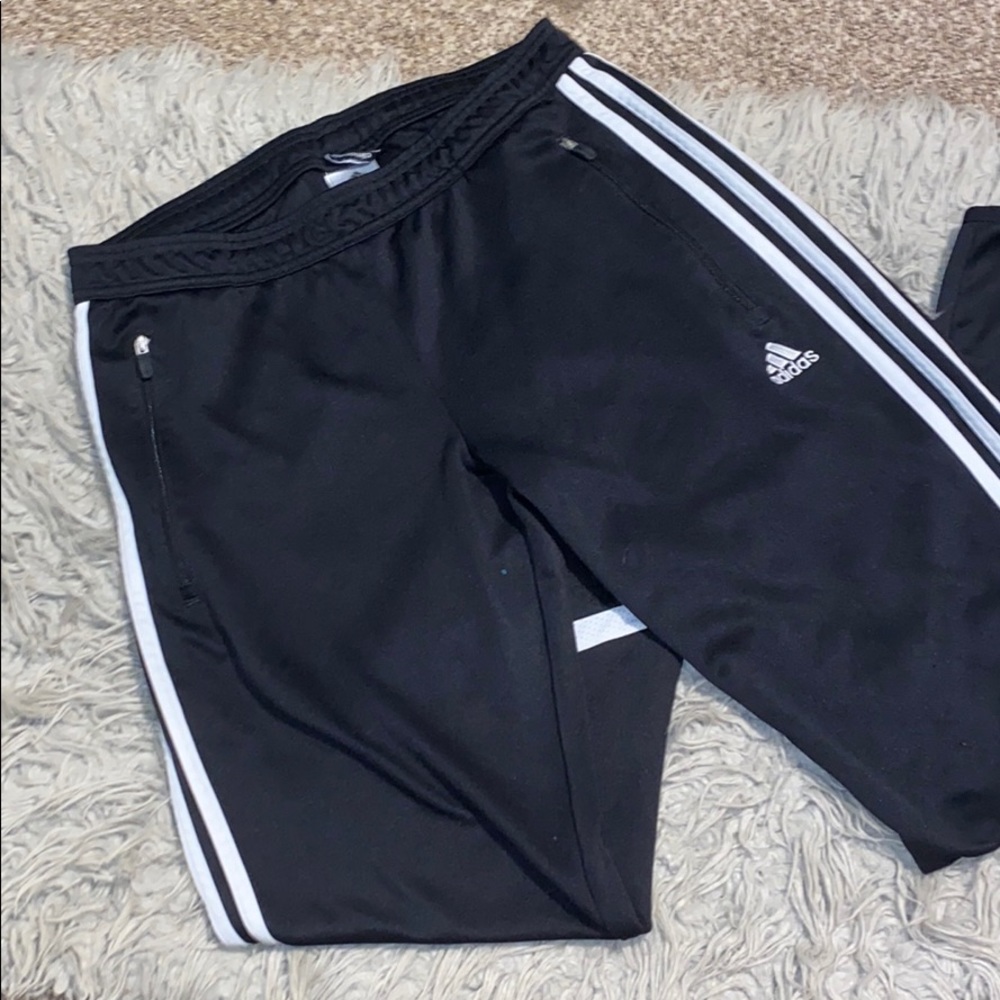 Adidas track pants 💕